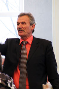 То наїжджаючи на Одарича перед виборами ви «пургу гнали»? – запитав Булатецький в губернатора, який відповів «по-донецькому» То наїжджаючи на Одарича перед виборами ви «пургу гнали»? – запитав Булатецький в губернатора, який відповів «по-донецькому»